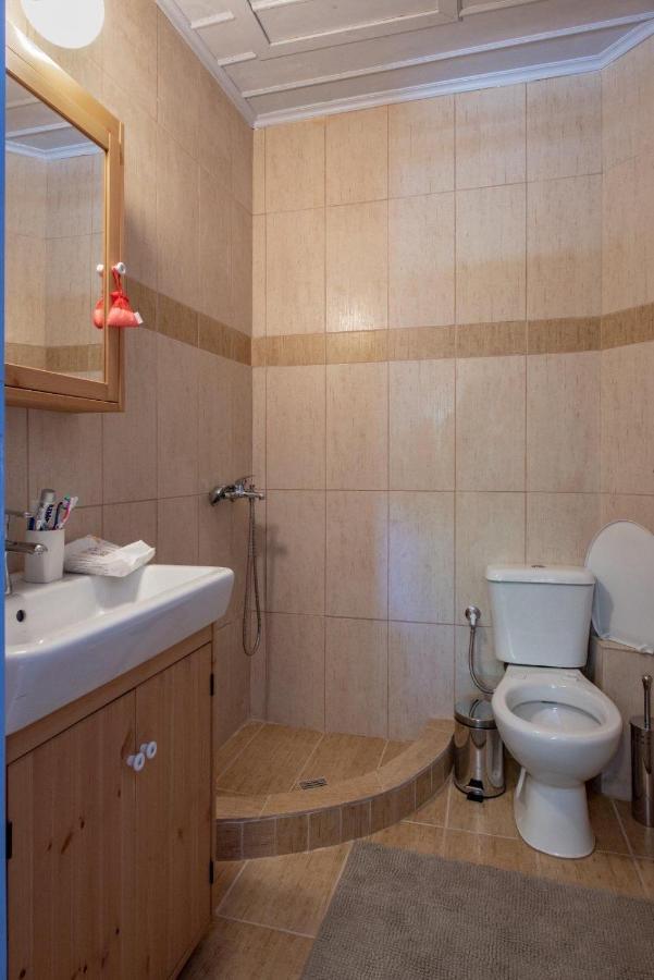 Minodora'S Guesthouse Dikorfo Dış mekan fotoğraf